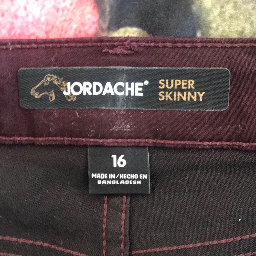 Jordache skinny jeans - Picture 4 of 4
